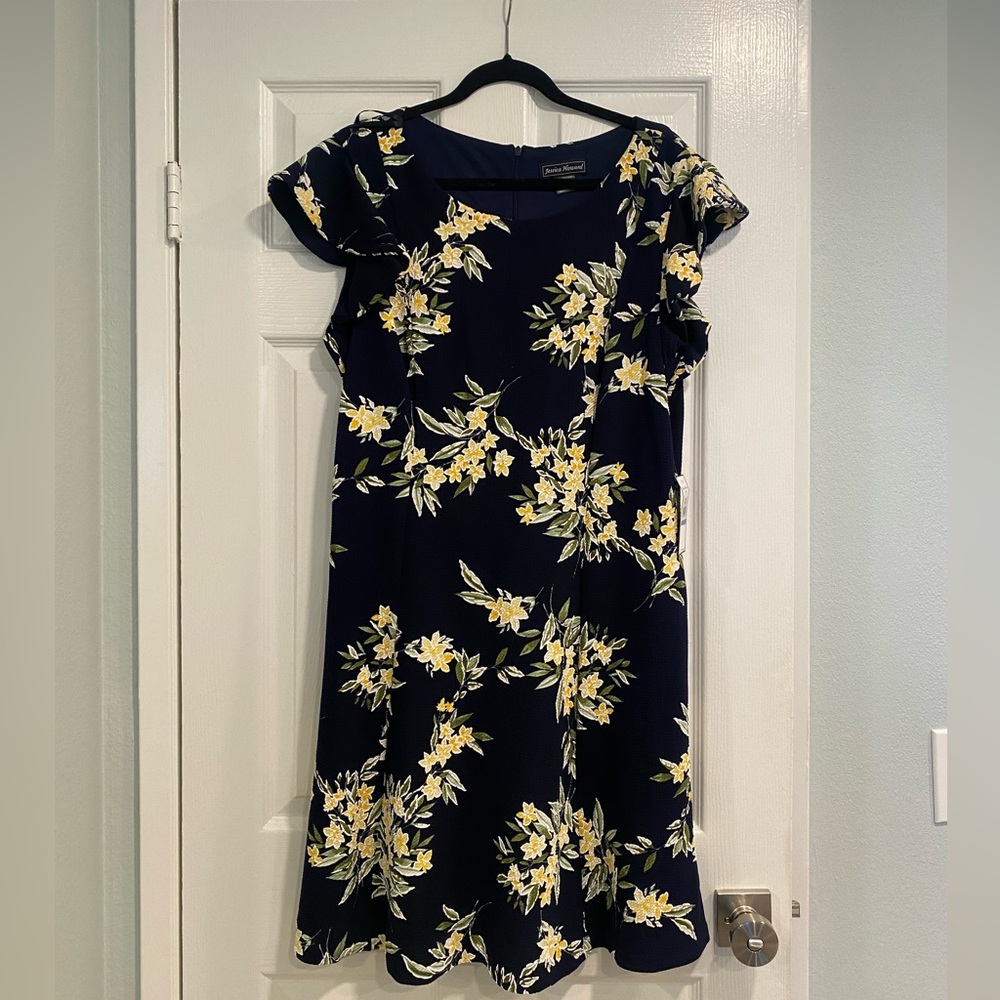 Jessica Howard Royal Blue dress, midi length